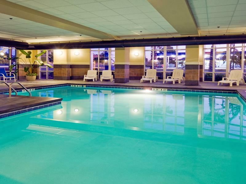 Holiday Inn Express Hotel & Suites Columbia-Fort Jackson By Ihg Esterno foto